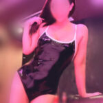 エナメル競泳水着